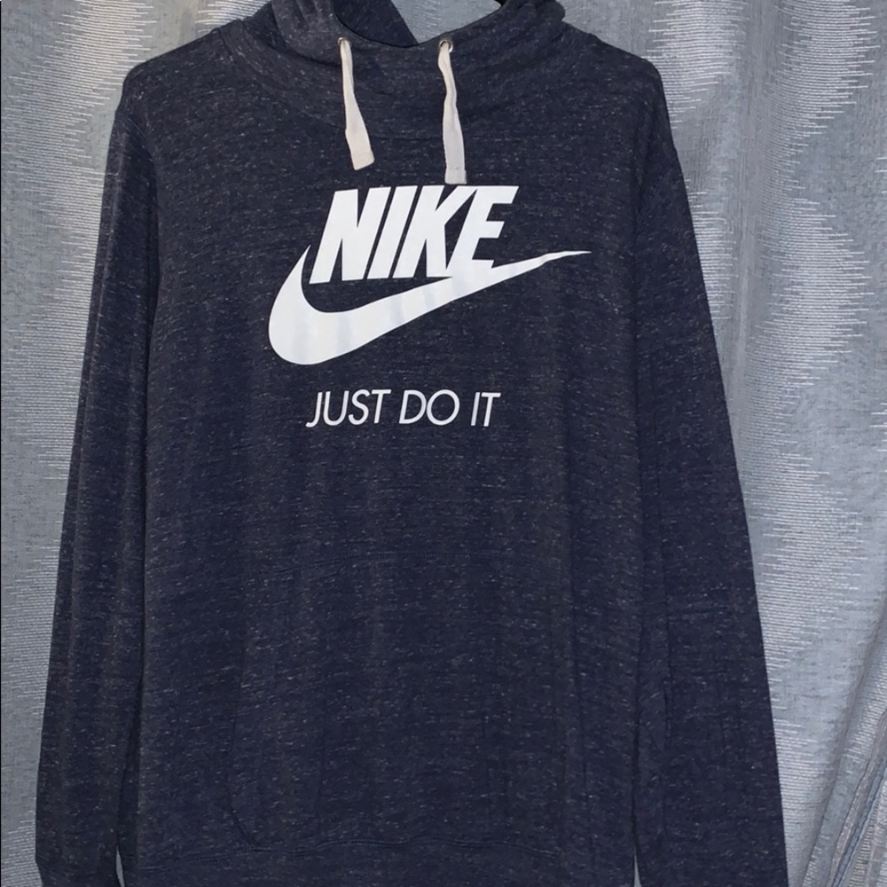 Thin Nike sweater